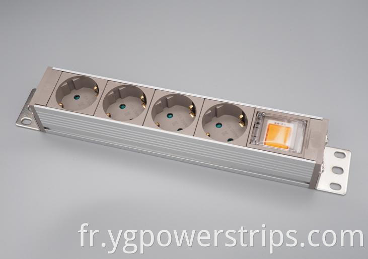 Pdu Power Strip Yas 4h 4